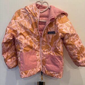 Patagonia Baby Reversible Down Sweater Hoody in Pink/Yellow Deer Pattern 4T